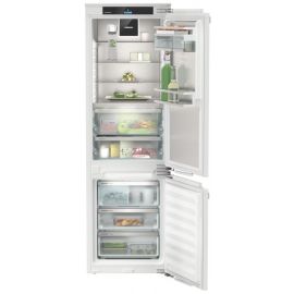 Integrated fridge-freezer with BioFresh Professional and NoFrost