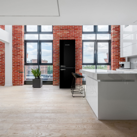 Montpellier MAB386EK Retro No Frost Fridge Freezer in Black