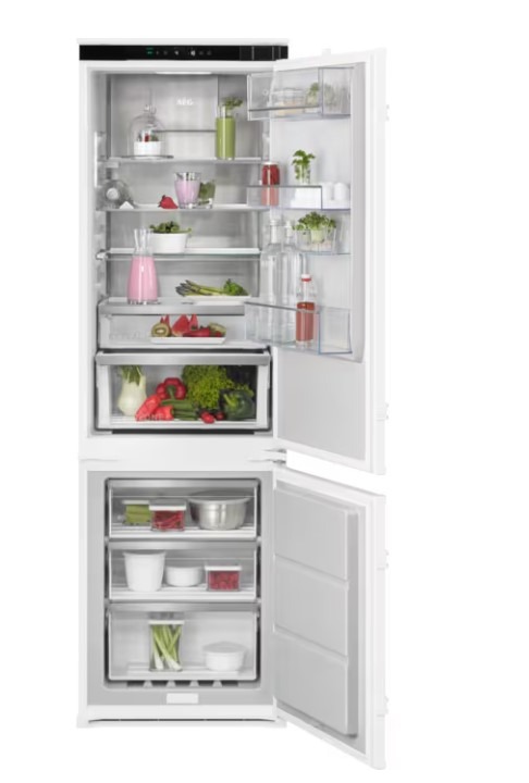 Aeg Tsc8m181cs 8000 Cooling 360° Integrated Fridge Freezer 177.2 Cm